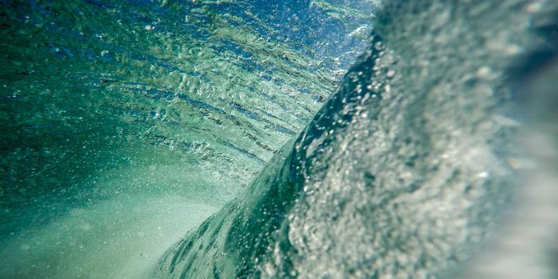 揭秘巴尔齐化工专用管道：如何征服强腐蚀性介质的严苛挑战